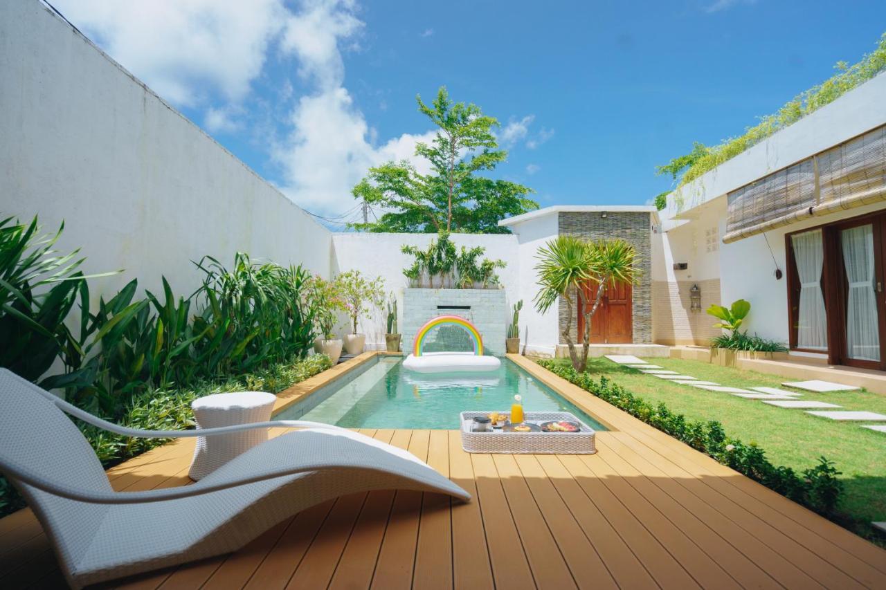 Villa Orked 3 With Family Room Seminyak エクステリア 写真