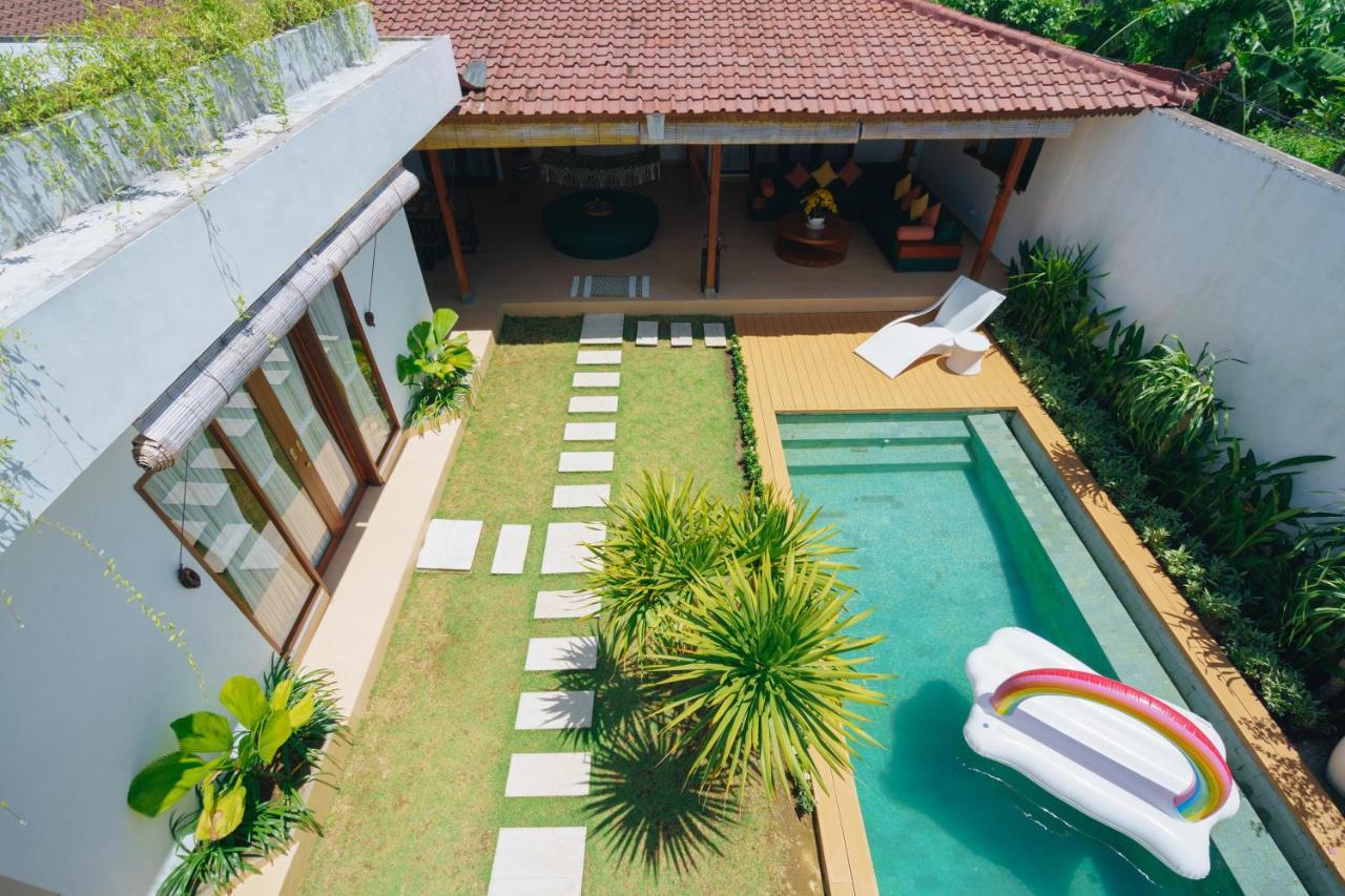 Villa Orked 3 With Family Room Seminyak エクステリア 写真