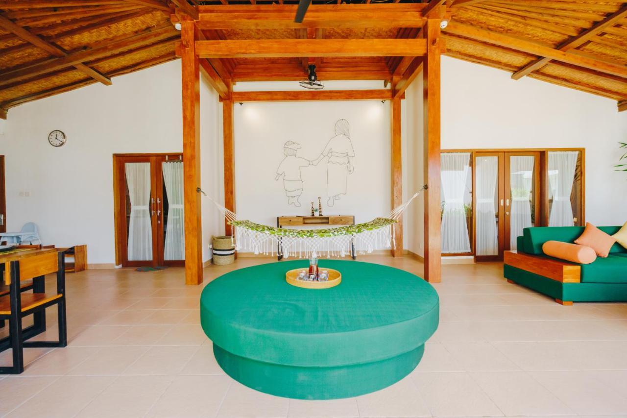 Villa Orked 3 With Family Room Seminyak エクステリア 写真