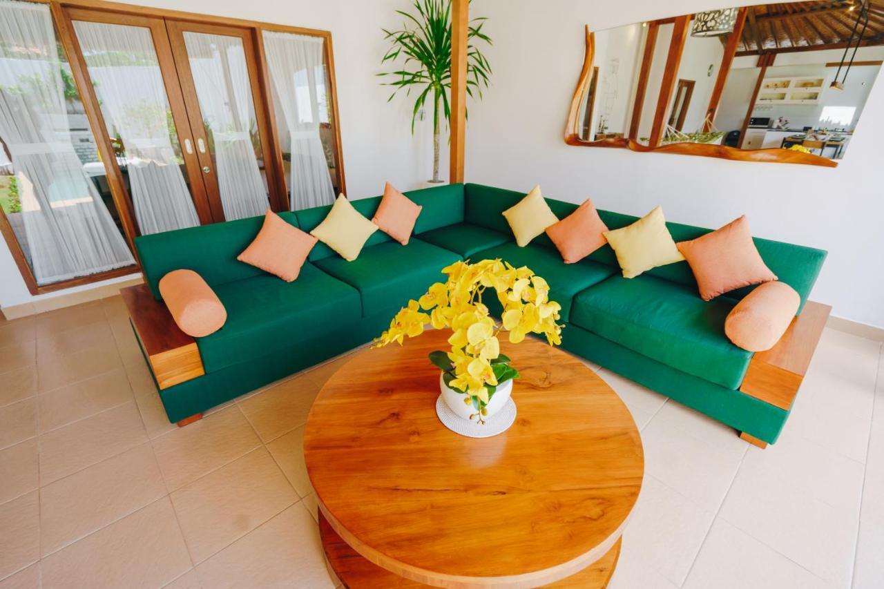 Villa Orked 3 With Family Room Seminyak エクステリア 写真