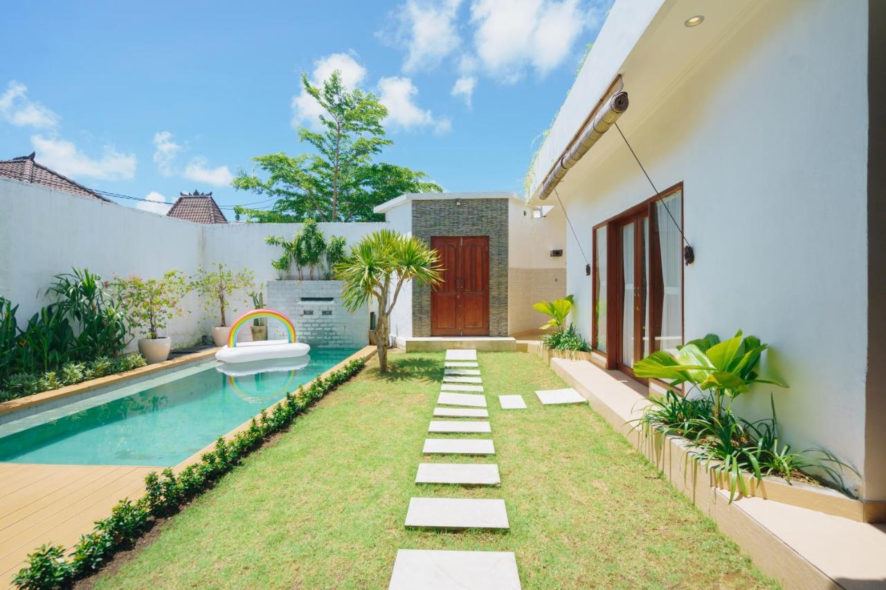 Villa Orked 3 With Family Room Seminyak エクステリア 写真
