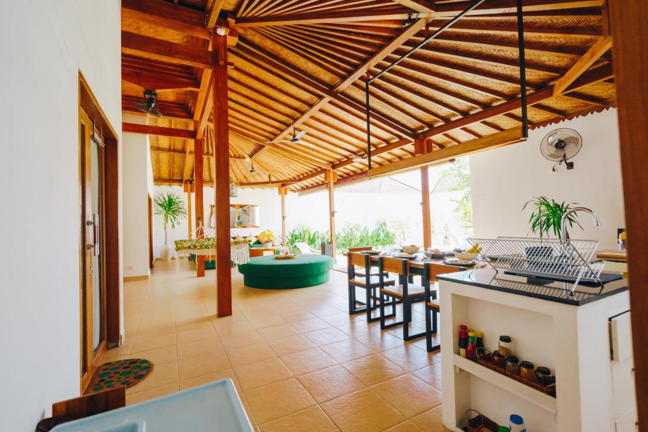 Villa Orked 3 With Family Room Seminyak エクステリア 写真