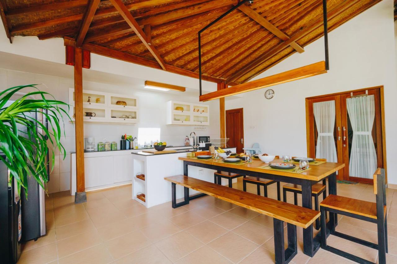 Villa Orked 3 With Family Room Seminyak エクステリア 写真