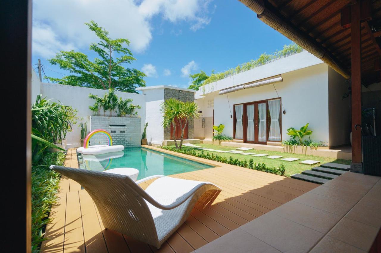 Villa Orked 3 With Family Room Seminyak エクステリア 写真